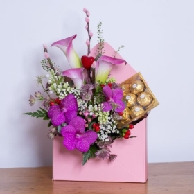 Envelope Flower Box in Pink