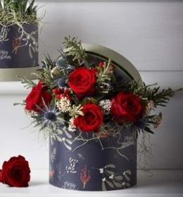 Mistletoe Hat Box Arrangement